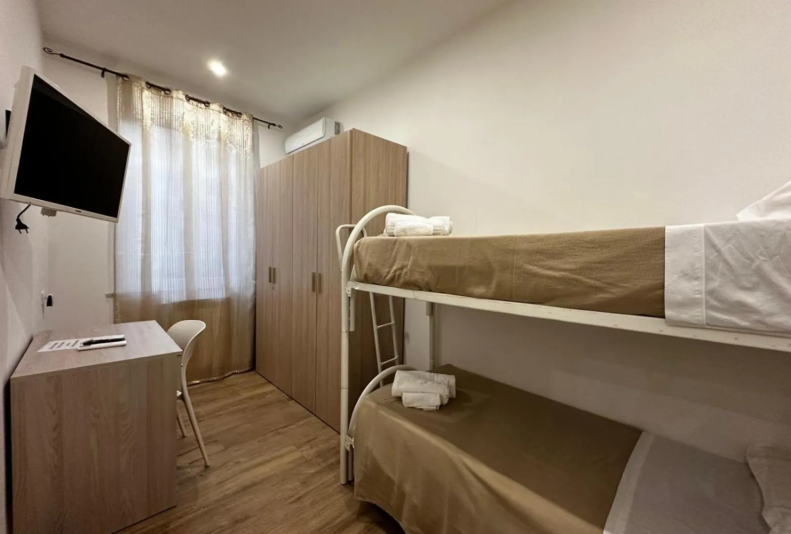 Apartment Md Apartament Coral Bahlara Palermo Italy